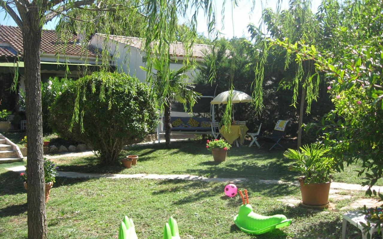 Le Gite Du Castellas Forcalqueiret Ngoại thất bức ảnh